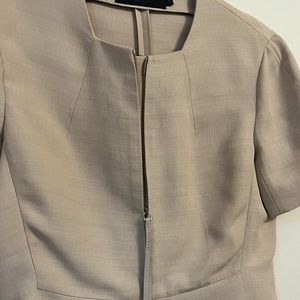Calvin Klein silk, front zip short sleeve blouse